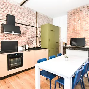 https://comfortable-room-with-terrace-european-parliament.brusselshotelsbook.com